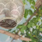 Brikette بيت شباب بوسيتانو