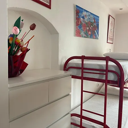 Brikette Hostel *