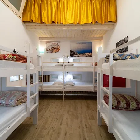 Hostel Brikette