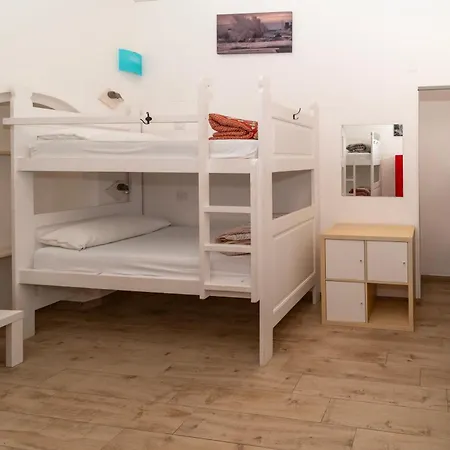 Hostel Brikette
