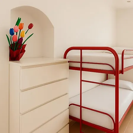 Brikette Hostel *
