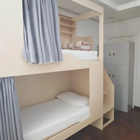 Brikette Albergue