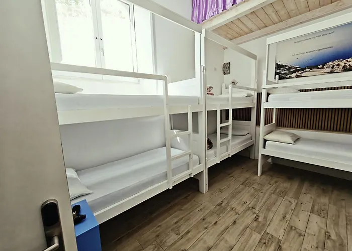 Brikette Hostel Ποζιτάνο